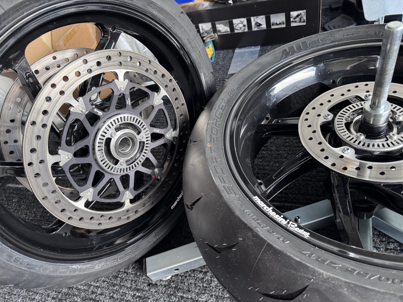 Black forged wheels with drilled brake discs